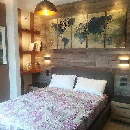Villa Martina Desenzano del Garda Pokój zdjęcie