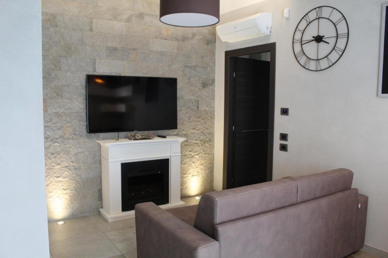 Villa Martina Desenzano del Garda Zewnętrze zdjęcie